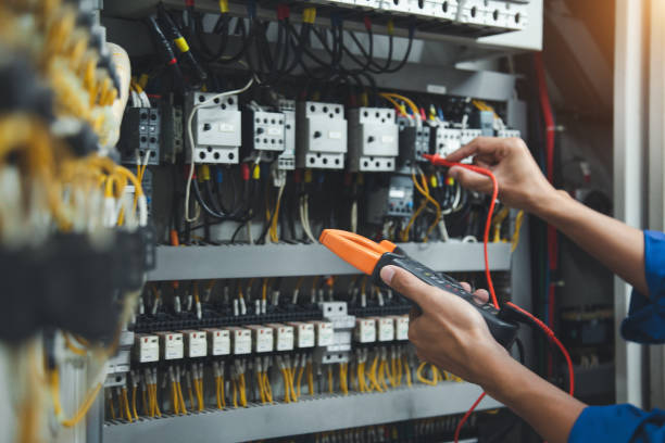 Best Local Electrician Companies  in Chigan Center, MI